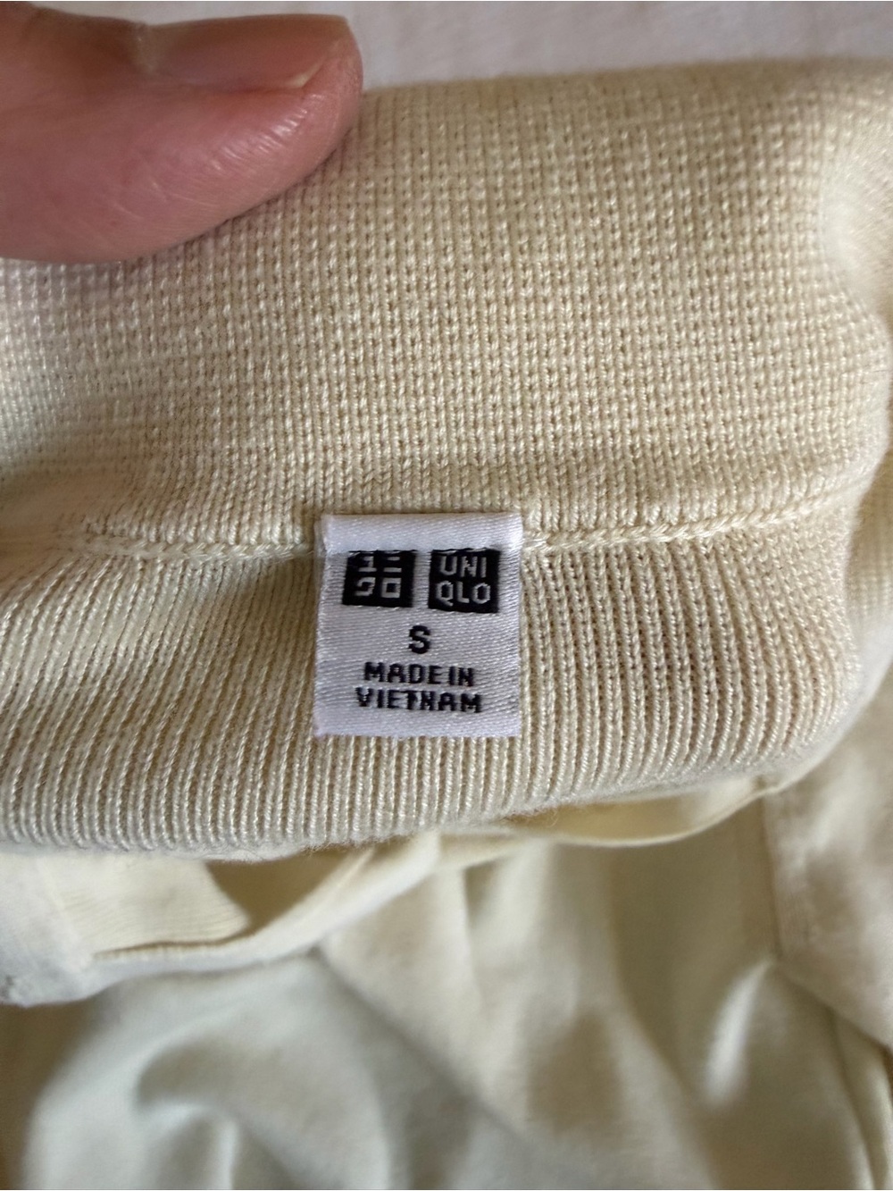 Uniqlo P Yellow Polo-Knit Short Sleeve Top - Picture 6 of 9